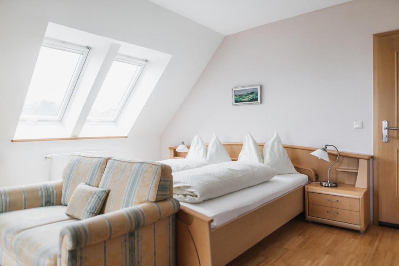 Ratsch an der Weinstraße Weingut Koegl Bed & Breakfast エクステリア 写真