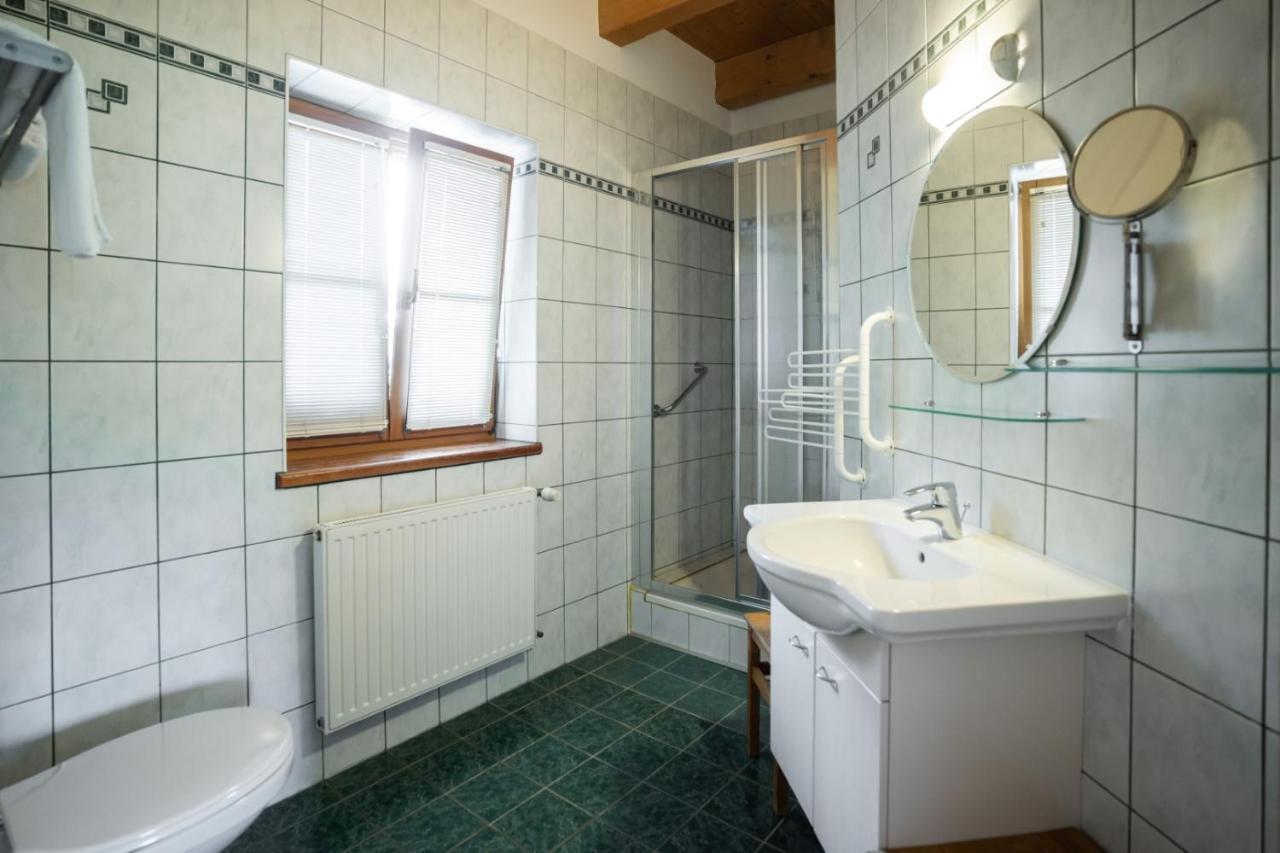 Ratsch an der Weinstraße Weingut Koegl Bed & Breakfast エクステリア 写真