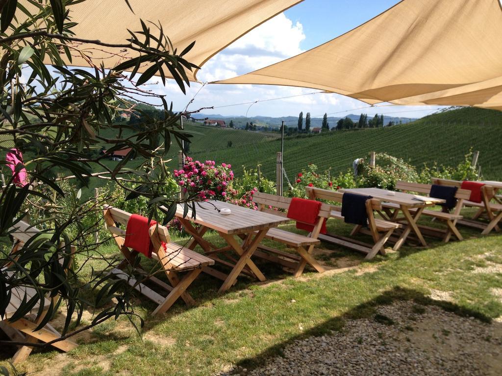 Ratsch an der Weinstraße Weingut Koegl Bed & Breakfast エクステリア 写真